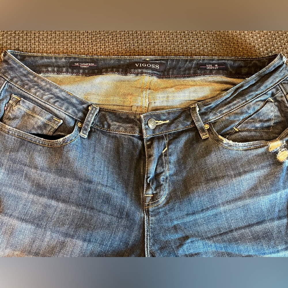 Vigoss Slightly Distressed Jeans - Size 18 - Gently Owned